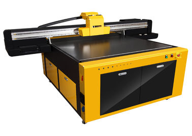 중국 높은 정밀도 2.5x1.3m를 가진 큰 체재 실내 UV 평상형 트레일러 인쇄 기계 협력 업체